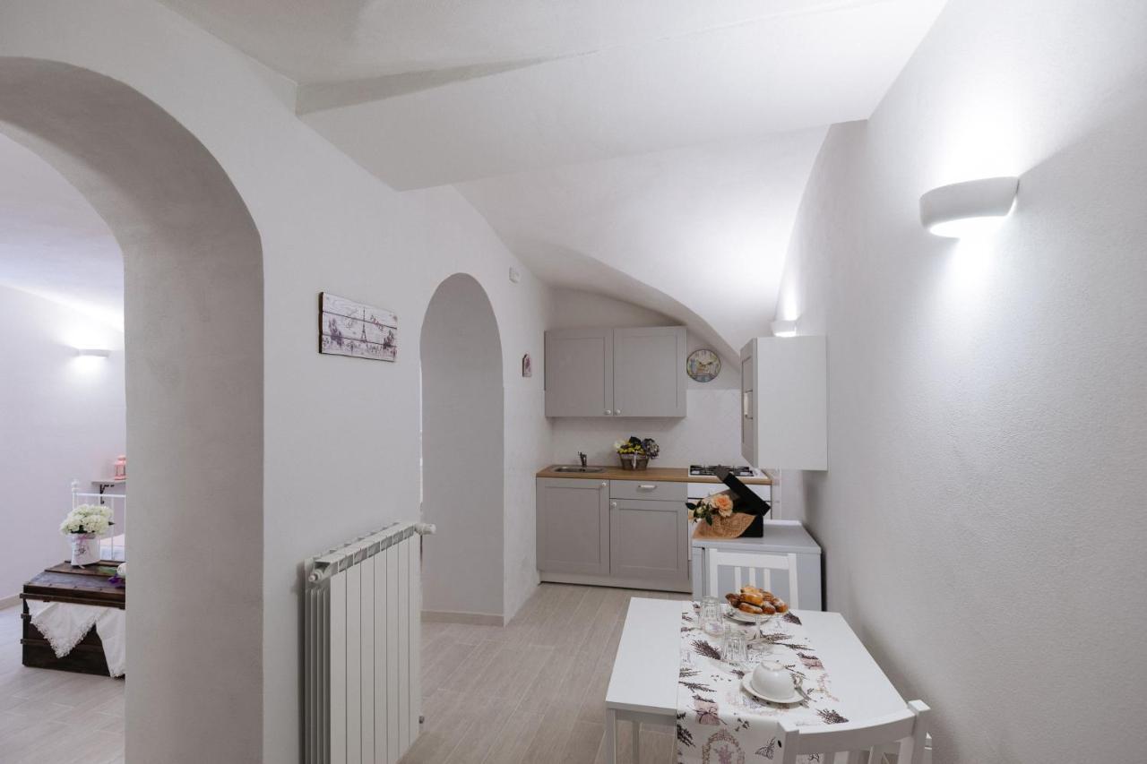 La Casa Di Aneti Daire Dolceacqua Dış mekan fotoğraf