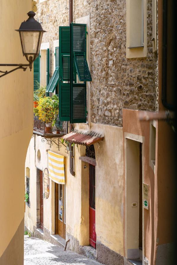 La Casa Di Aneti Daire Dolceacqua Dış mekan fotoğraf