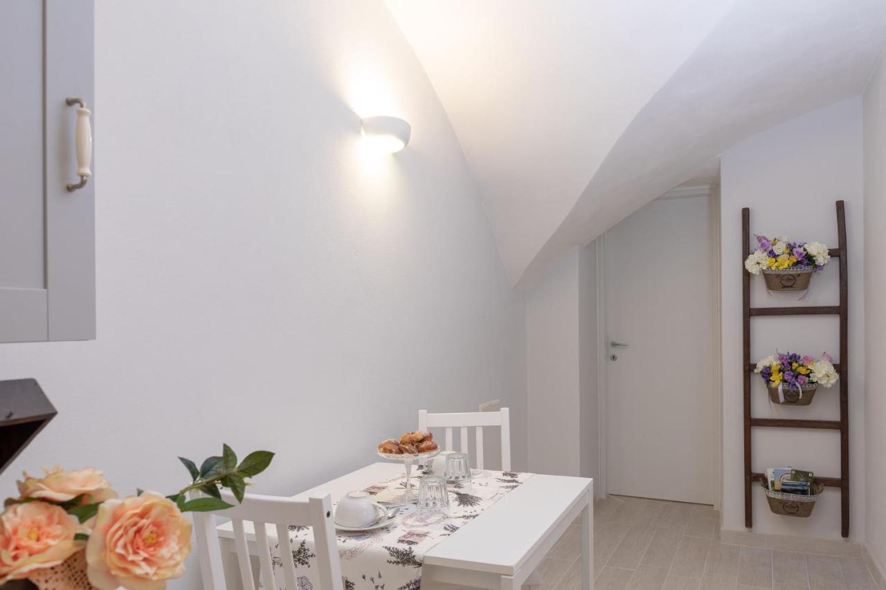 La Casa Di Aneti Daire Dolceacqua Dış mekan fotoğraf