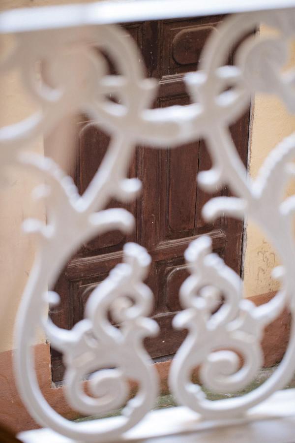 La Casa Di Aneti Daire Dolceacqua Dış mekan fotoğraf