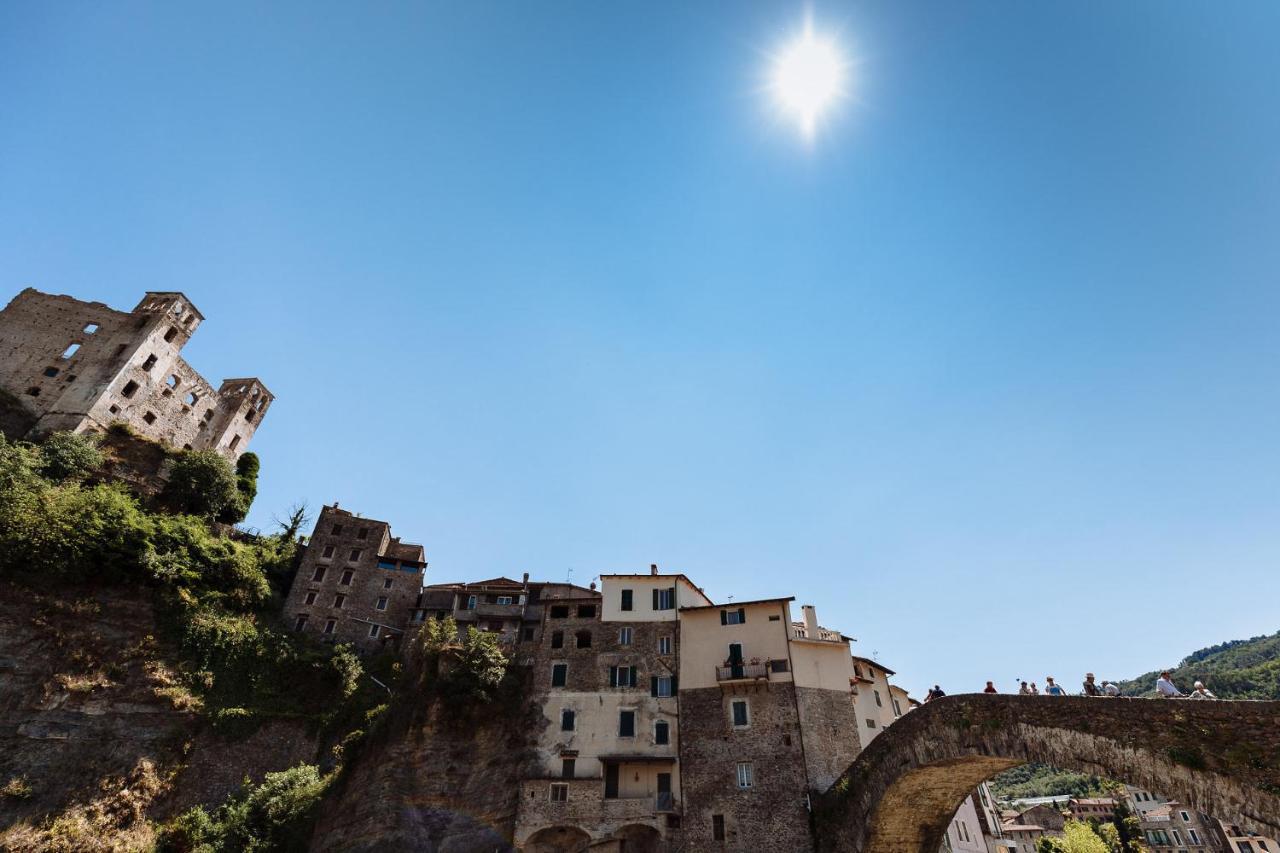 La Casa Di Aneti Daire Dolceacqua Dış mekan fotoğraf